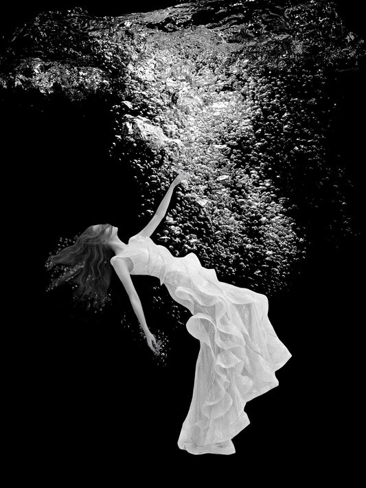 SIREN 2 | Limited Edition Fine Art Metal Print – Sirens Series by Carla Pivonski